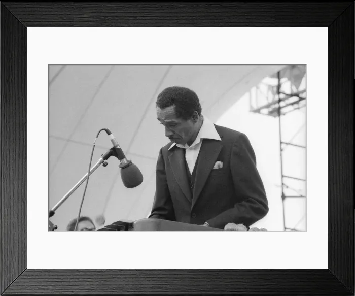 Framed Print : Milt Jackson, Capital Jazz Festival, Alexandra Palace, London, 7 / 79 Framed Print : Milt Jackson, Capital Jazz Festival, Alexandra Palace, London, 7 / 79