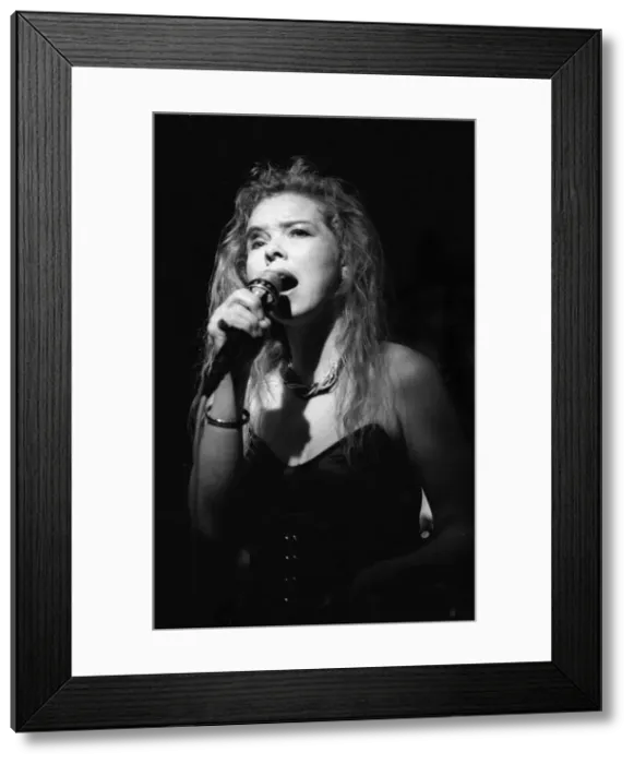 Framed Print : Caprice Fox, New York Voices, Ronnie Scotts Jazz Club, Soho, London, 9. 89 Framed Print : Caprice Fox, New York Voices, Ronnie Scotts Jazz Club, Soho, London, 9. 89