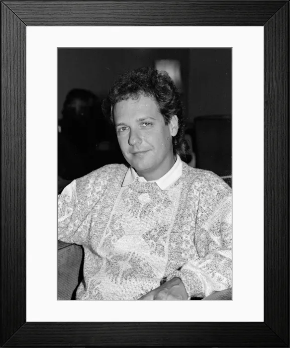 Framed Print : Lee Ritenour, Central Park Hotel, London, 3. 88. Creator: Brian O'Connor Framed Print : Lee Ritenour, Central Park Hotel, London, 3. 88. Creator: Brian O'Connor