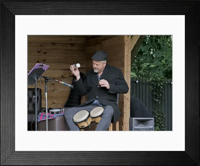 Framed Print : Sam Alexander, Three Horseshoes, Knockholt, Kent, 1st June 2021. Creator: Brian O Connor Framed Print : Sam Alexander, Three Horseshoes, Knockholt, Kent, 1st June 2021. Creator: Brian O Connor