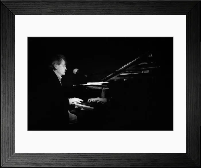 Framed Print : Stan Tracey, Pizza on the Park, London, 2 / 2000. Creator: Brian O Connor Framed Print : Stan Tracey, Pizza on the Park, London, 2 / 2000. Creator: Brian O Connor