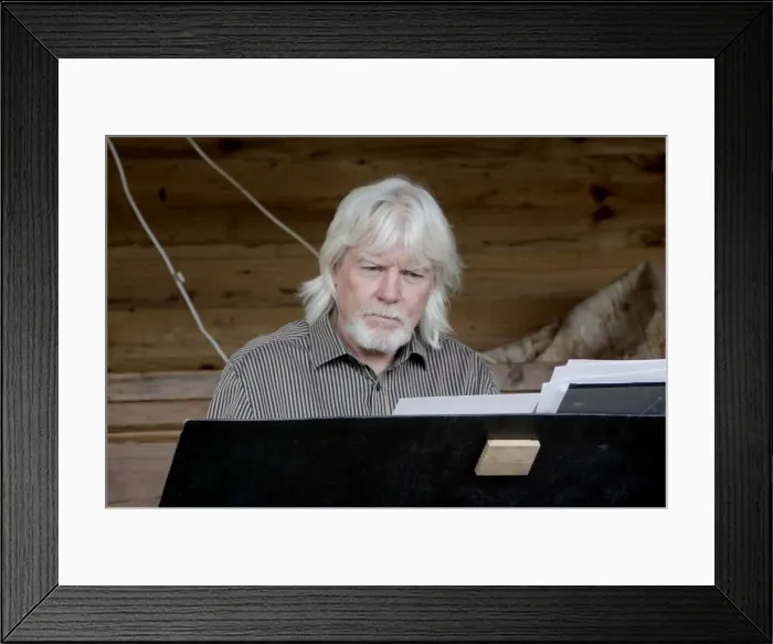 Framed Print : Mike Hatchard, Three Horseshoes, Knockholt, Kent, 18th May 2021. Creator: Brian O Connor Framed Print : Mike Hatchard, Three Horseshoes, Knockholt, Kent, 18th May 2021. Creator: Brian O Connor