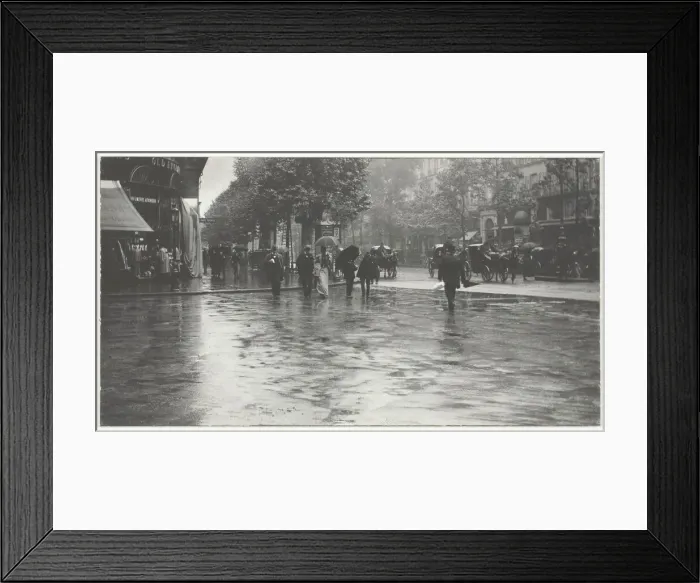 Framed Print : A Wet Day on the Boulevard, Paris, 1894, printed 1918 / 32. Creator: Alfred Stieglitz Framed Print : A Wet Day on the Boulevard, Paris, 1894, printed 1918 / 32. Creator: Alfred Stieglitz
