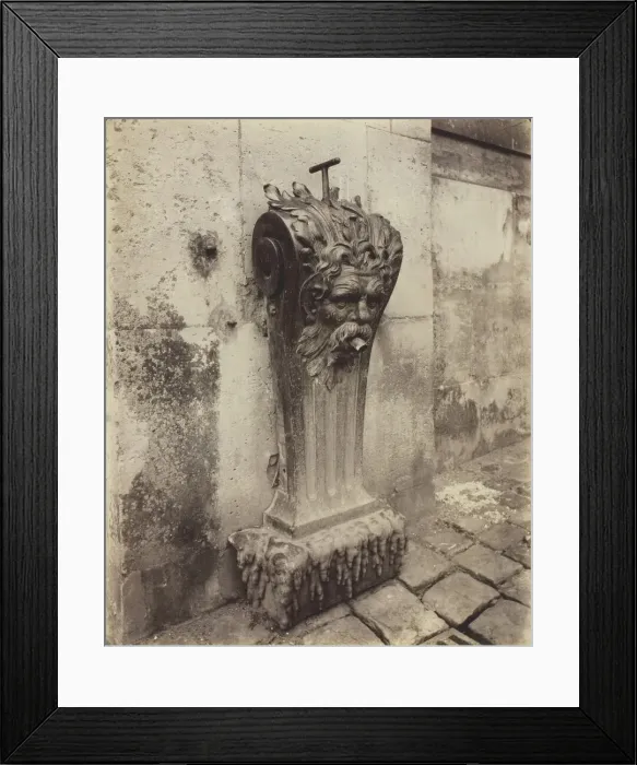 Framed Print : Versailles, Fontaine dans la Cour de Marbre, 1903. Creator: Eugene Atget Framed Print : Versailles, Fontaine dans la Cour de Marbre, 1903. Creator: Eugene Atget