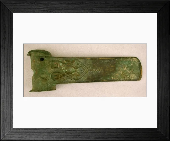 Framed Print : Socketed axehead (fu) with figures, Possibly Western Zhou dynasty, ca. 1050-770 BCE