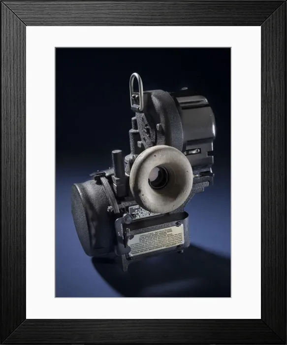 Framed Print : Sextant, Bubble, Averaging, AN 5851-1. Creator: Unknown Framed Print : Sextant, Bubble, Averaging, AN 5851-1. Creator: Unknown