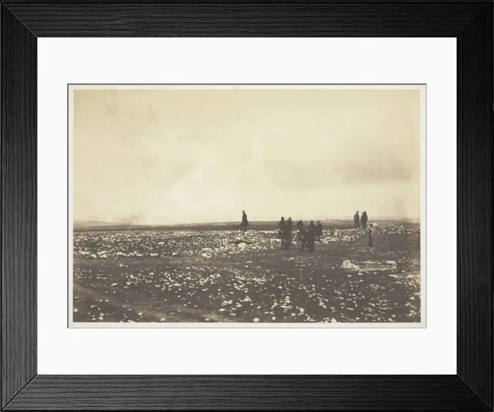 Framed Print : Officers on the Look out at Cathcarts Hill, 1855. Creator: Roger Fenton Framed Print : Officers on the Look out at Cathcarts Hill, 1855. Creator: Roger Fenton
