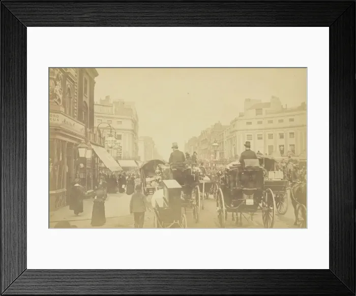 Framed Print : Regent Circus, 1850-1900. Creator: Unknown