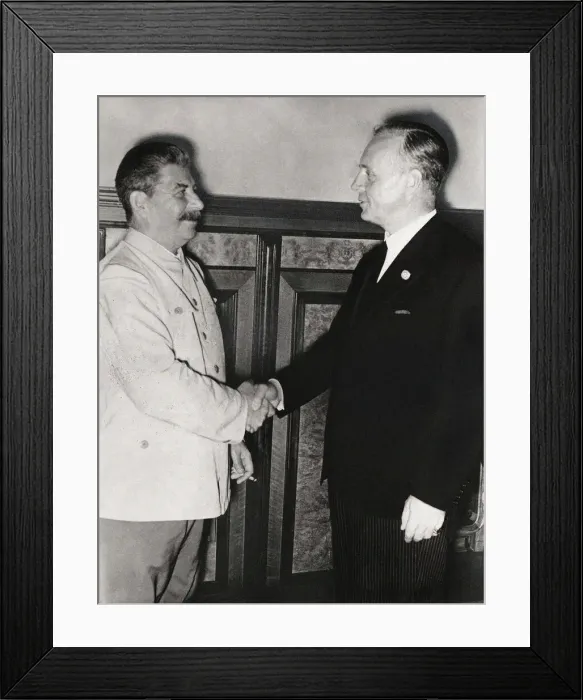 Framed Print : Joseph Stalin and Joachim von Ribbertrop, 23 August 1939, 1939. Creator: Anonymous Framed Print : Joseph Stalin and Joachim von Ribbertrop, 23 August 1939, 1939. Creator: Anonymous