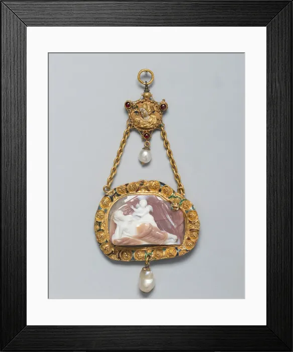 Framed Print : Cameo of Venus and Cupid, Probably a Hat Badge Mounted as a Pendant, Northern Italy Framed Print : Cameo of Venus and Cupid, Probably a Hat Badge Mounted as a Pendant, Northern Italy