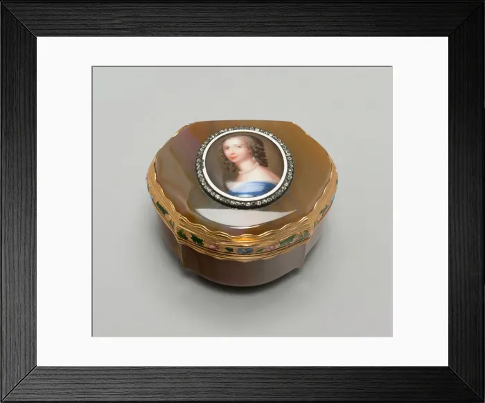 Framed Print : Snuff Box: Portrait of Henrietta, Duchesse d Orleans, France, 18th century Framed Print : Snuff Box: Portrait of Henrietta, Duchesse d Orleans, France, 18th century