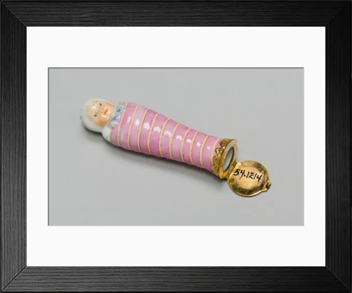 Framed Print : Scent Bottle, Germany, Late 18th century. Creator: Unknown Framed Print : Scent Bottle, Germany, Late 18th century. Creator: Unknown