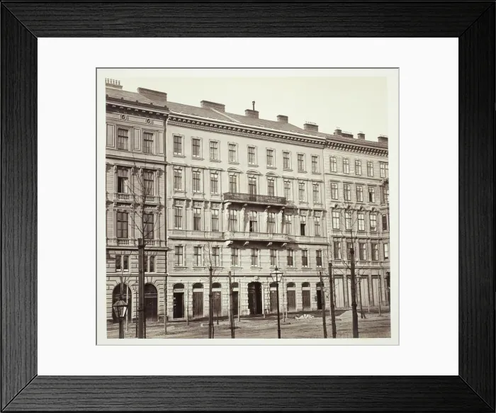 Framed Print : Opern-Ring No. 19, Wohnhaus des Herrn Karl Herzfeld, 1860s. Creator: Unknown Framed Print : Opern-Ring No. 19, Wohnhaus des Herrn Karl Herzfeld, 1860s. Creator: Unknown