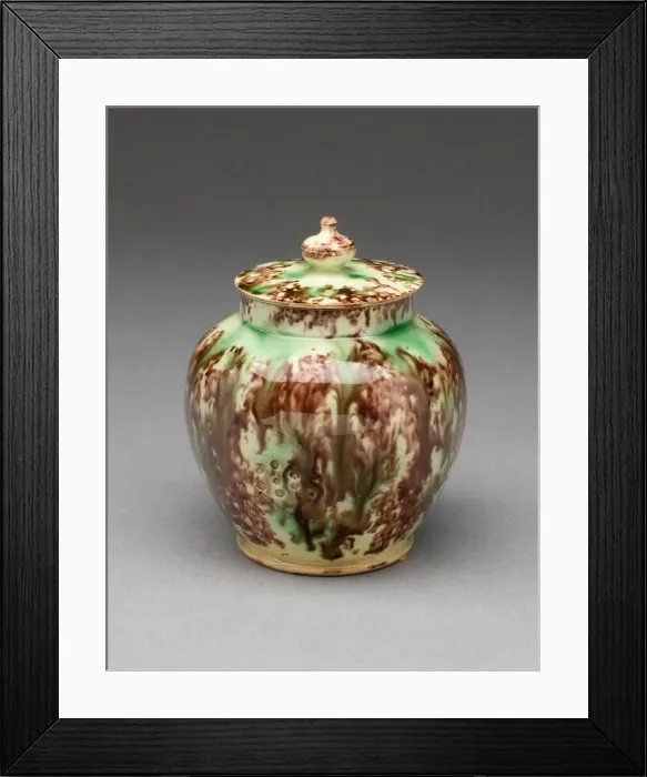 Framed Print : Tea Caddy, Staffordshire, 1740 / 50. Creator: Staffordshire Potteries Framed Print : Tea Caddy, Staffordshire, 1740 / 50. Creator: Staffordshire Potteries
