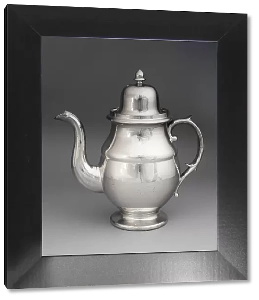 Chocolate Pot, Staffordshire, 1810  /  20. Creator: Staffordshire Potteries