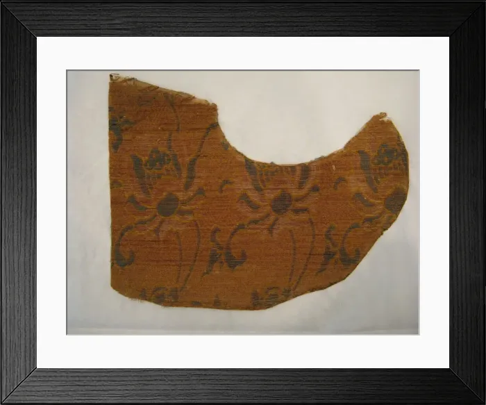 Framed Print : Fragment, Japan, Muromachi period (1392-1573) / Momoyama period 1573-1615) / Edo period Framed Print : Fragment, Japan, Muromachi period (1392-1573) / Momoyama period 1573-1615) / Edo period