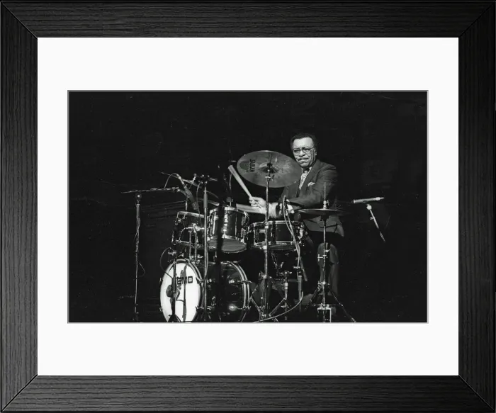 Framed Print : Grady Tate, Philip Morris Jazz. Festival. Dominion Theatre. London, Nov 1985 Framed Print : Grady Tate, Philip Morris Jazz. Festival. Dominion Theatre. London, Nov 1985