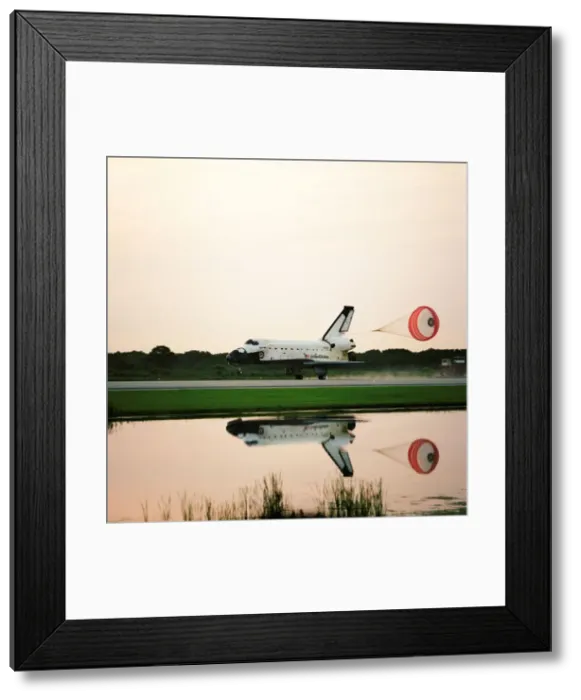 Framed Print : STS-94 landing, Kennedy Space Center, Florida, USA, July 17, 1994. Creator: NASA Framed Print : STS-94 landing, Kennedy Space Center, Florida, USA, July 17, 1994. Creator: NASA