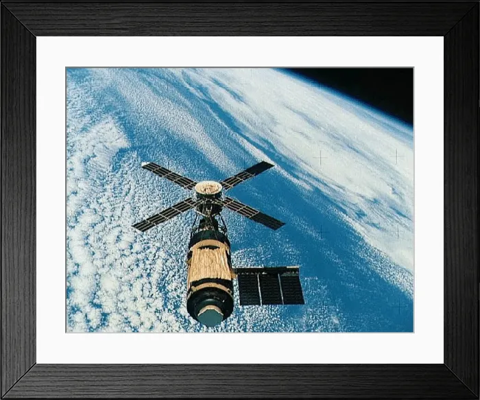 : Skylab orbiting the Earth, 1970s. Creator: NASA : Skylab orbiting the Earth, 1970s. Creator: NASA