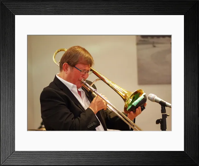 Framed Print : Roger Marks, The Pete Allen Band, Deanwood Park Golf Club, Newbury, Berks, 10th Oct. 2021 Framed Print : Roger Marks, The Pete Allen Band, Deanwood Park Golf Club, Newbury, Berks, 10th Oct. 2021