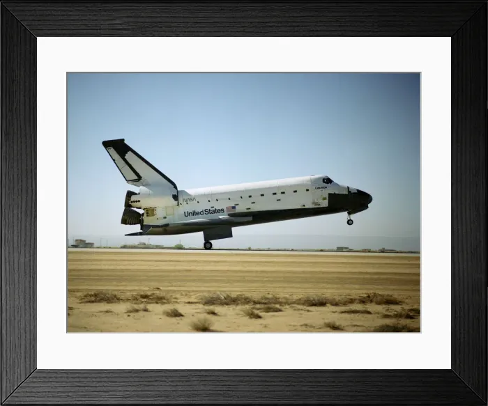 Framed Print : STS-40 landing, USA, June 14, 1991. Creator: NASA Framed Print : STS-40 landing, USA, June 14, 1991. Creator: NASA