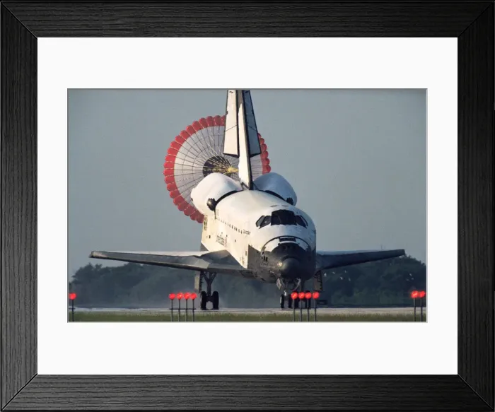 Framed Print : STS-50 landing, USA, July 9, 1992. Creator: NASA Framed Print : STS-50 landing, USA, July 9, 1992. Creator: NASA