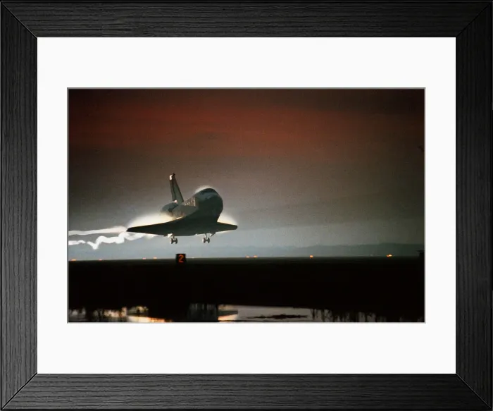 Framed Print : STS-80 landing, Florida, USA, December 7, 1996. Creator: NASA Framed Print : STS-80 landing, Florida, USA, December 7, 1996. Creator: NASA