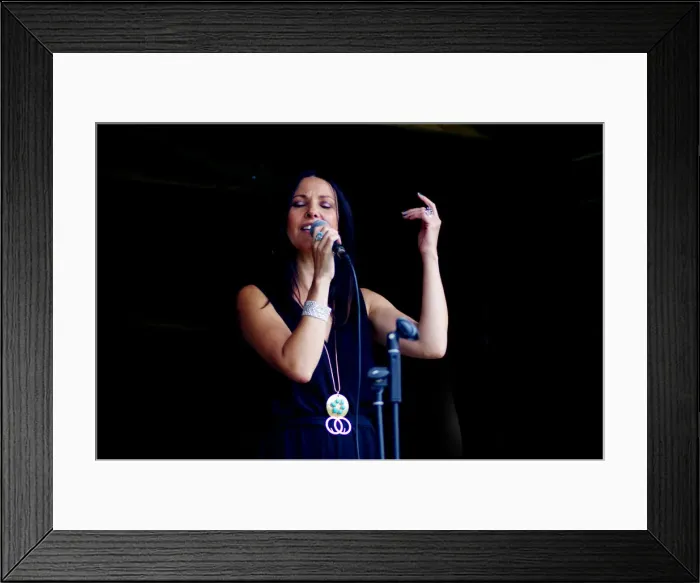 Framed Print : Jo Harrop, Jo Harrop Quartet, Listening Room Jazz, Three Horseshoes, Knockholt, Kent