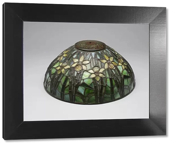 Lamp (shade), 1899  /  1909. Creators: Tiffany & Co, Tiffany Glass