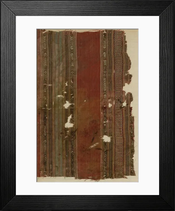 Framed Print : Fragment, Egypt, Arab period (641-969) / Fatimid period (969-1171 Framed Print : Fragment, Egypt, Arab period (641-969) / Fatimid period (969-1171