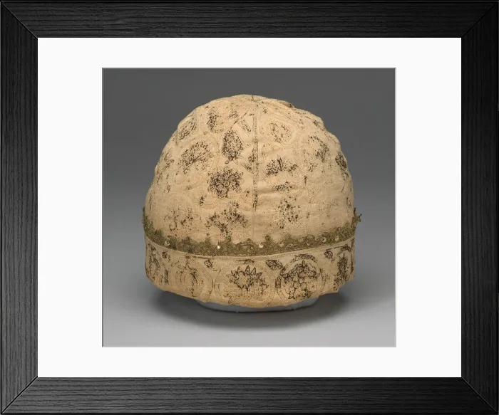 Framed Print : Cap, England, 16th century. Creator: Unknown Framed Print : Cap, England, 16th century. Creator: Unknown