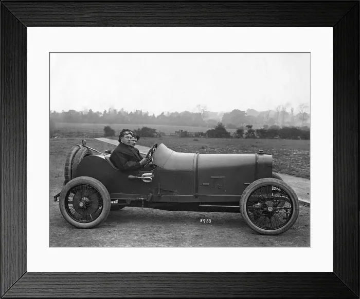 Framed Print : British racing driver Kenelm Lee Guinness in a 1914 Sunbeam Tourist Trophy car Framed Print : British racing driver Kenelm Lee Guinness in a 1914 Sunbeam Tourist Trophy car
