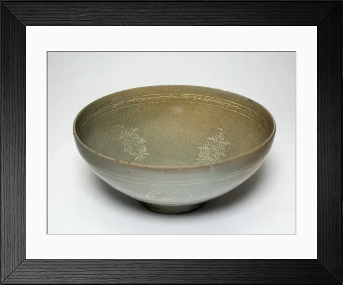 Framed Print : Bowl with Stylized Pomegranate Clusters, Korea, Goryeo dynasty (918-1392) Framed Print : Bowl with Stylized Pomegranate Clusters, Korea, Goryeo dynasty (918-1392)