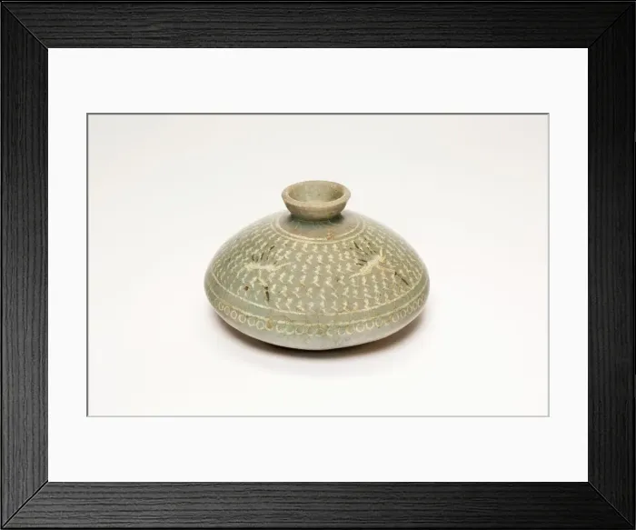 Framed Print : Oil Bottle with Cranes and Stylized Clouds, Korea, Goryeo dynasty (918-1392) Framed Print : Oil Bottle with Cranes and Stylized Clouds, Korea, Goryeo dynasty (918-1392)
