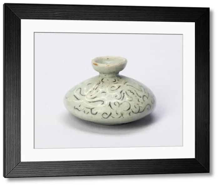 Framed Print : Oil bottle with Scrollwork, South Korea, Goryeo dynasty (918-1392), 12th / 13th century Framed Print : Oil bottle with Scrollwork, South Korea, Goryeo dynasty (918-1392), 12th / 13th century