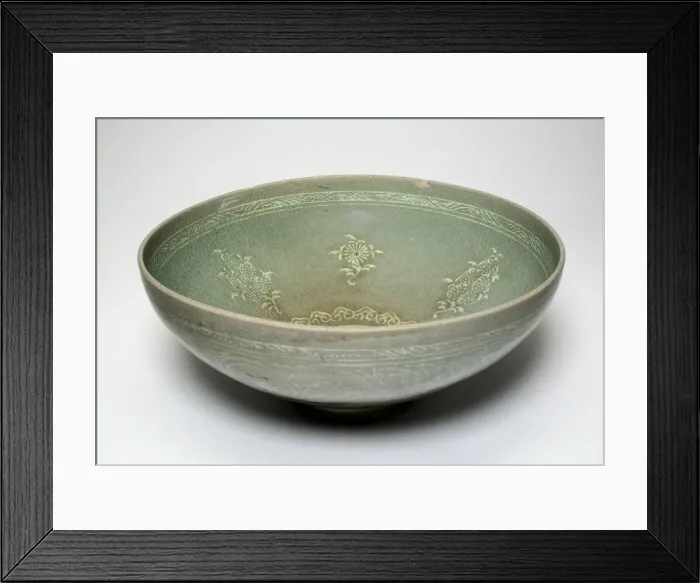 Framed Print : Bowl with Pomegranate Branches and Chrysanthemums, Korea, Goryeo dynasty (918-1392) Framed Print : Bowl with Pomegranate Branches and Chrysanthemums, Korea, Goryeo dynasty (918-1392)