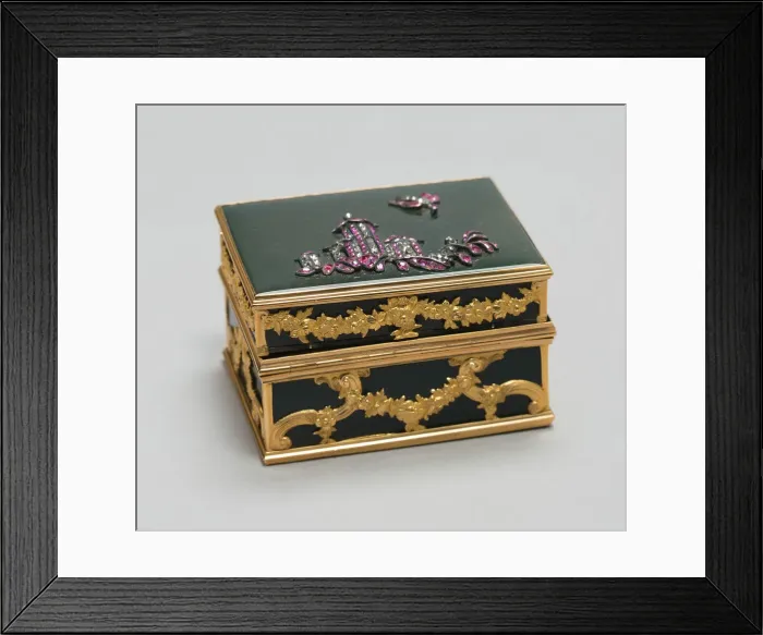 Framed Print : Neccessaire, England, Mid 18th century. Creator: Unknown Framed Print : Neccessaire, England, Mid 18th century. Creator: Unknown