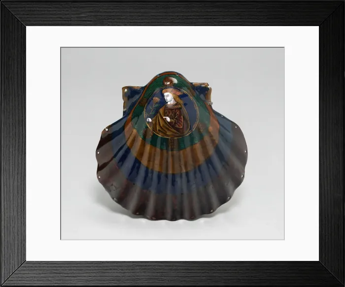 Framed Print : Pair of Shells with Portraits Forming a Purse, Limoges, Early 16th century or 19th Framed Print : Pair of Shells with Portraits Forming a Purse, Limoges, Early 16th century or 19th