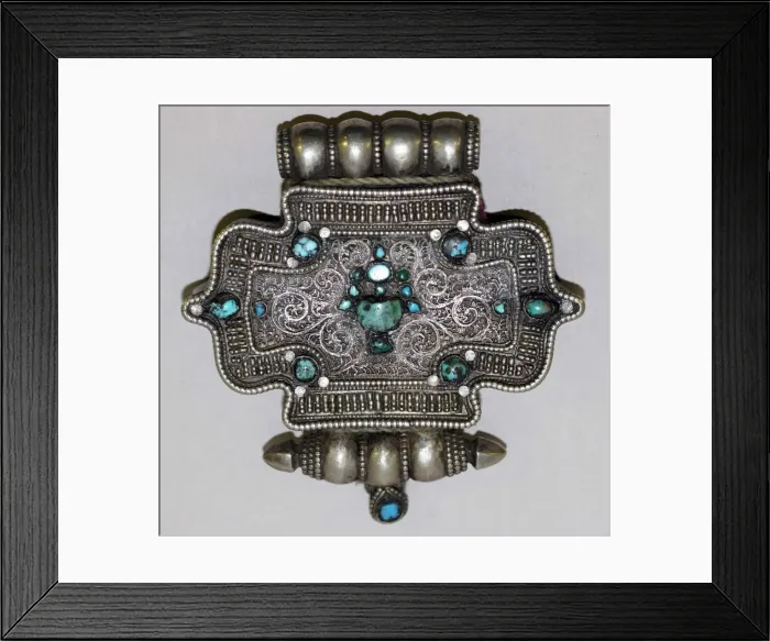 Framed Print : Womans Amulet Box (Ga u), 18th century. Creator: Unknown Framed Print : Womans Amulet Box (Ga u), 18th century. Creator: Unknown