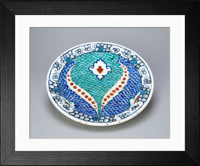 Framed Print : Dish (Tabaq) with Scale Pattern and Serrated Leaves, Ottoman dynasty (1299-1923) Framed Print : Dish (Tabaq) with Scale Pattern and Serrated Leaves, Ottoman dynasty (1299-1923)
