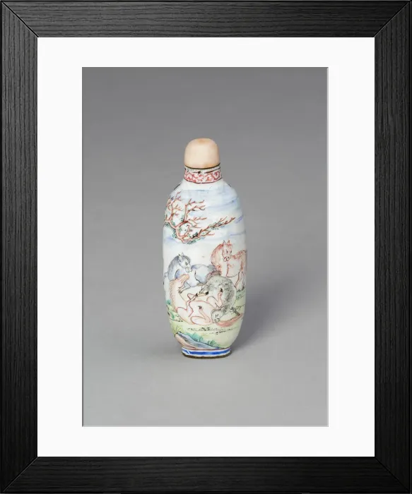 Framed Print : Snuff Bottle with Eight Horses of Mu Wang, Qing dynasty, Yongzheng reign (1722-1735) Framed Print : Snuff Bottle with Eight Horses of Mu Wang, Qing dynasty, Yongzheng reign (1722-1735)