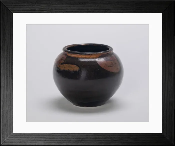 Framed Print : Globular Jar, Northern Song (960-1127) or Jin dynasty (1115-1234), 12th century Framed Print : Globular Jar, Northern Song (960-1127) or Jin dynasty (1115-1234), 12th century