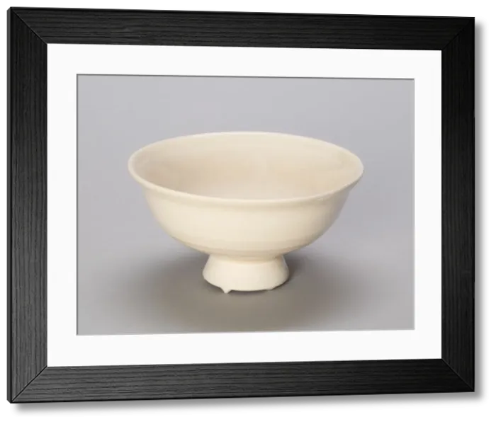 Framed Print : Stem Bowl, Jin (1115-1234) or Yuan dynasty (1279-1368), 13th / 14th century. Creator: Unknown Framed Print : Stem Bowl, Jin (1115-1234) or Yuan dynasty (1279-1368), 13th / 14th century. Creator: Unknown