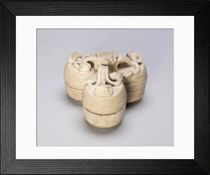 Framed Print : Triple Covered Box with Branches of Floral Heads, Song dynasty (960-1279) Framed Print : Triple Covered Box with Branches of Floral Heads, Song dynasty (960-1279)
