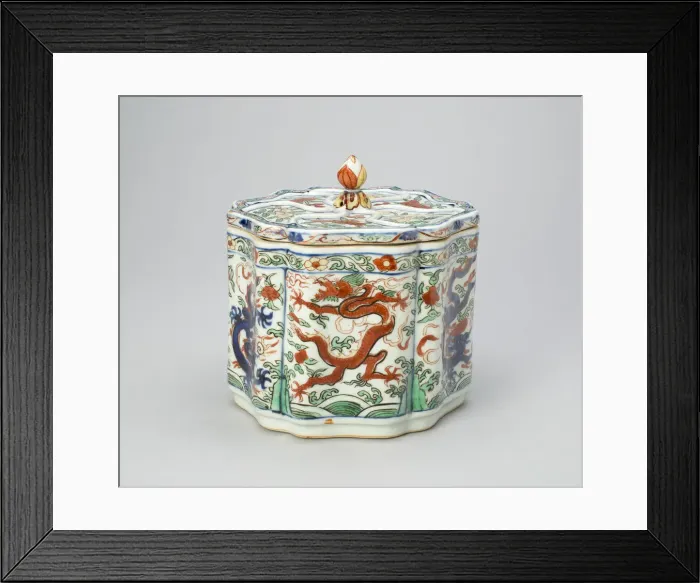 Framed Print : Covered Hexagonal Lobed Jar with Dragons Chasing a... Ming dynasty, Wanli reign Framed Print : Covered Hexagonal Lobed Jar with Dragons Chasing a... Ming dynasty, Wanli reign