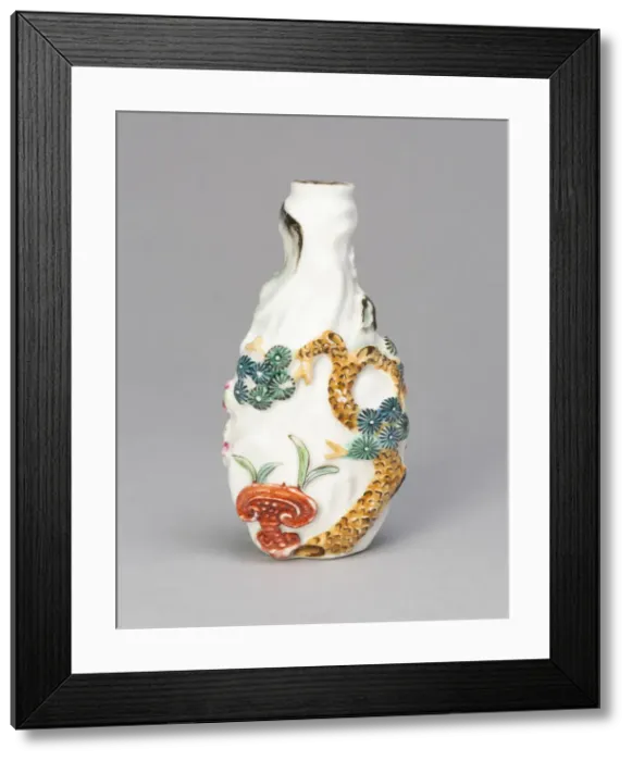 Framed Print : Snuff Bottle with Pine, Bamboo, Prunus, Lingzhi Mushuroom, and Bat, Qing dynasty Framed Print : Snuff Bottle with Pine, Bamboo, Prunus, Lingzhi Mushuroom, and Bat, Qing dynasty