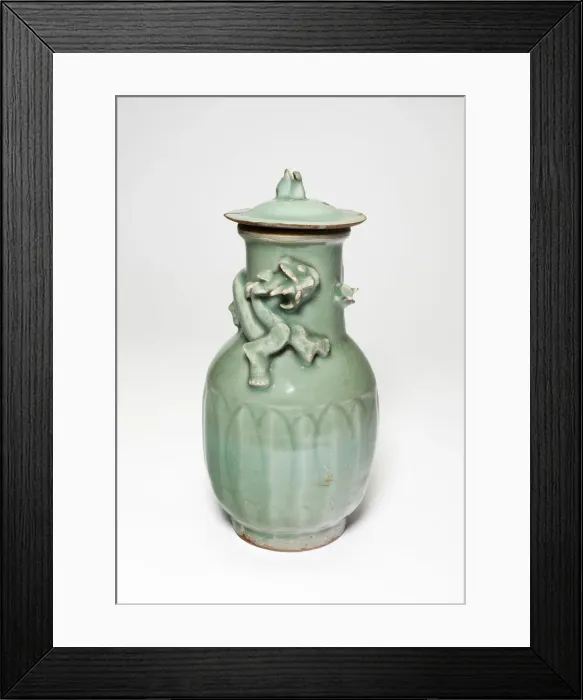 Framed Print : Vase with Lizard, Song dynasty (960-1279). Creator: Unknown Framed Print : Vase with Lizard, Song dynasty (960-1279). Creator: Unknown