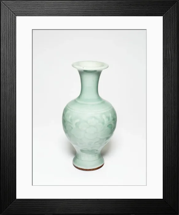 Framed Print : Baluster-Shaped Vase with Peony Flowers, Qing dynasty (1644-1911), 18th / 19th century Framed Print : Baluster-Shaped Vase with Peony Flowers, Qing dynasty (1644-1911), 18th / 19th century
