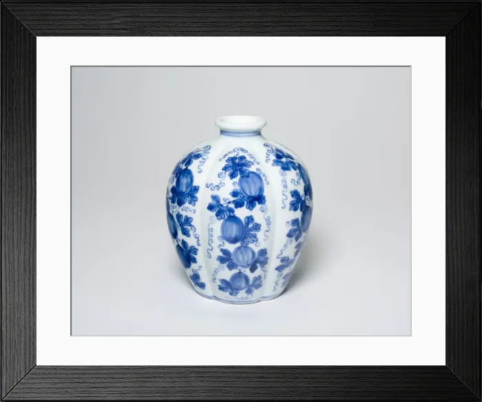 Framed Print : Lobed Jar with Melons, Qing dynasty (1644-1911), Yongzheng reign mark and period Framed Print : Lobed Jar with Melons, Qing dynasty (1644-1911), Yongzheng reign mark and period