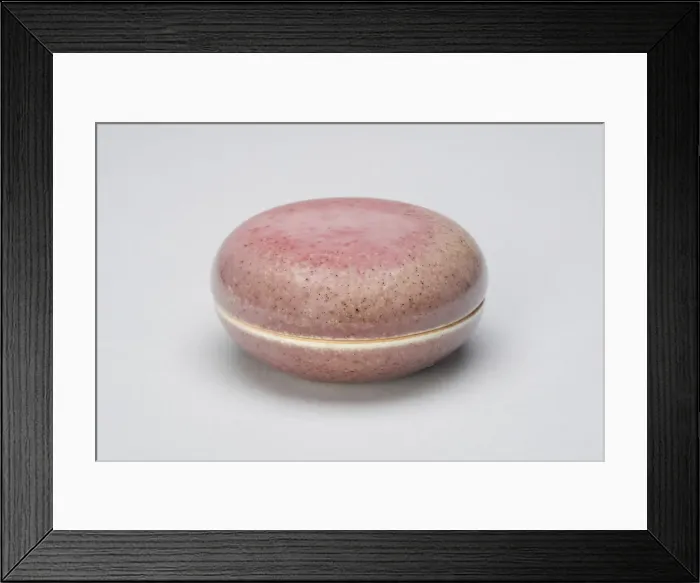 Framed Print : Box for Seal Paste, Qing dynasty (1644-1911), Kangxi reign mark and period (1662-1722) Framed Print : Box for Seal Paste, Qing dynasty (1644-1911), Kangxi reign mark and period (1662-1722)